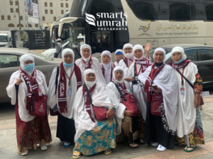 biro umroh ramah lansia di jogja pelayanan smart umroh untuk jamaah senior terpercaya